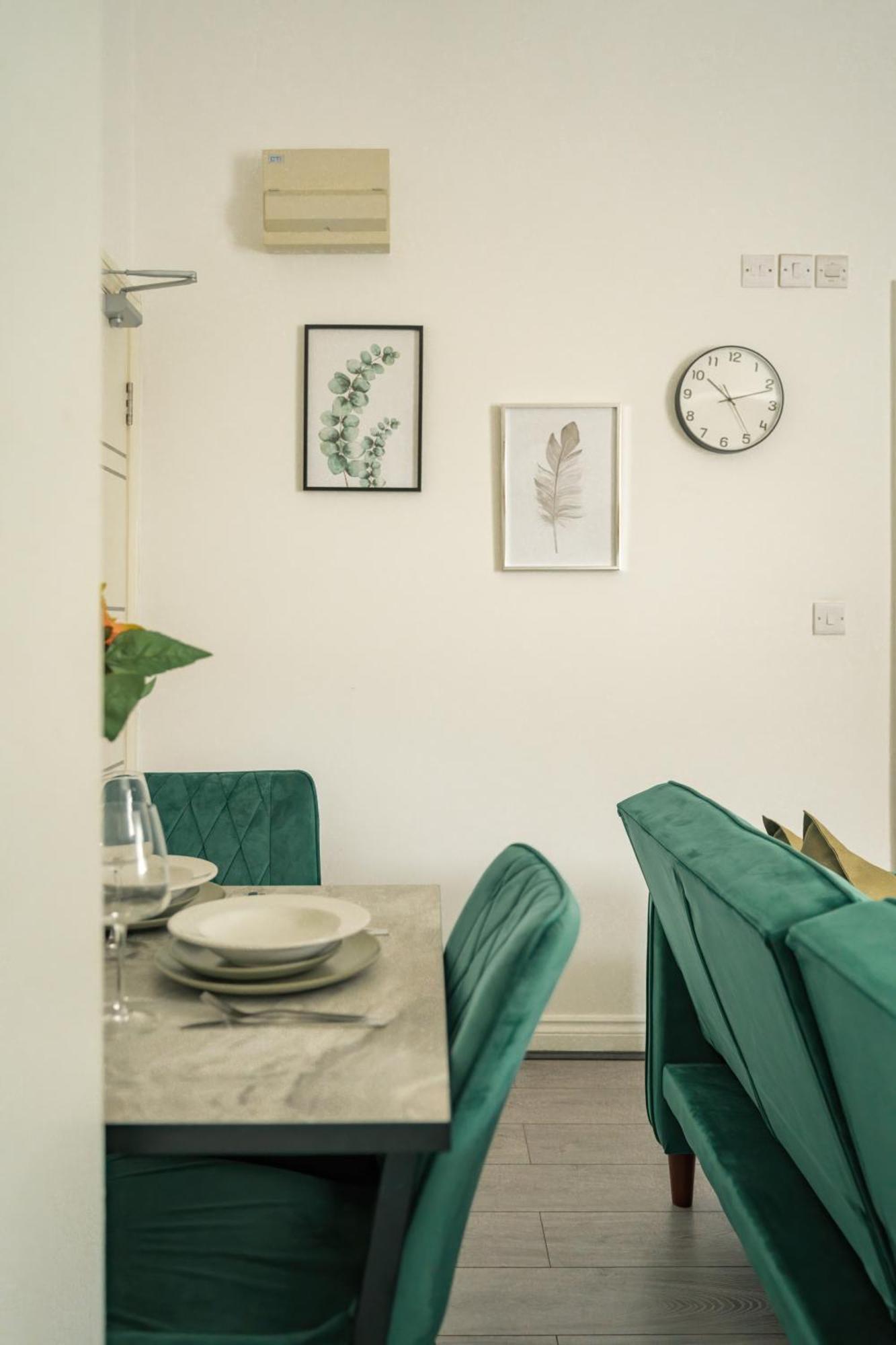 Studio Apartments London With Free Wifi Экстерьер фото