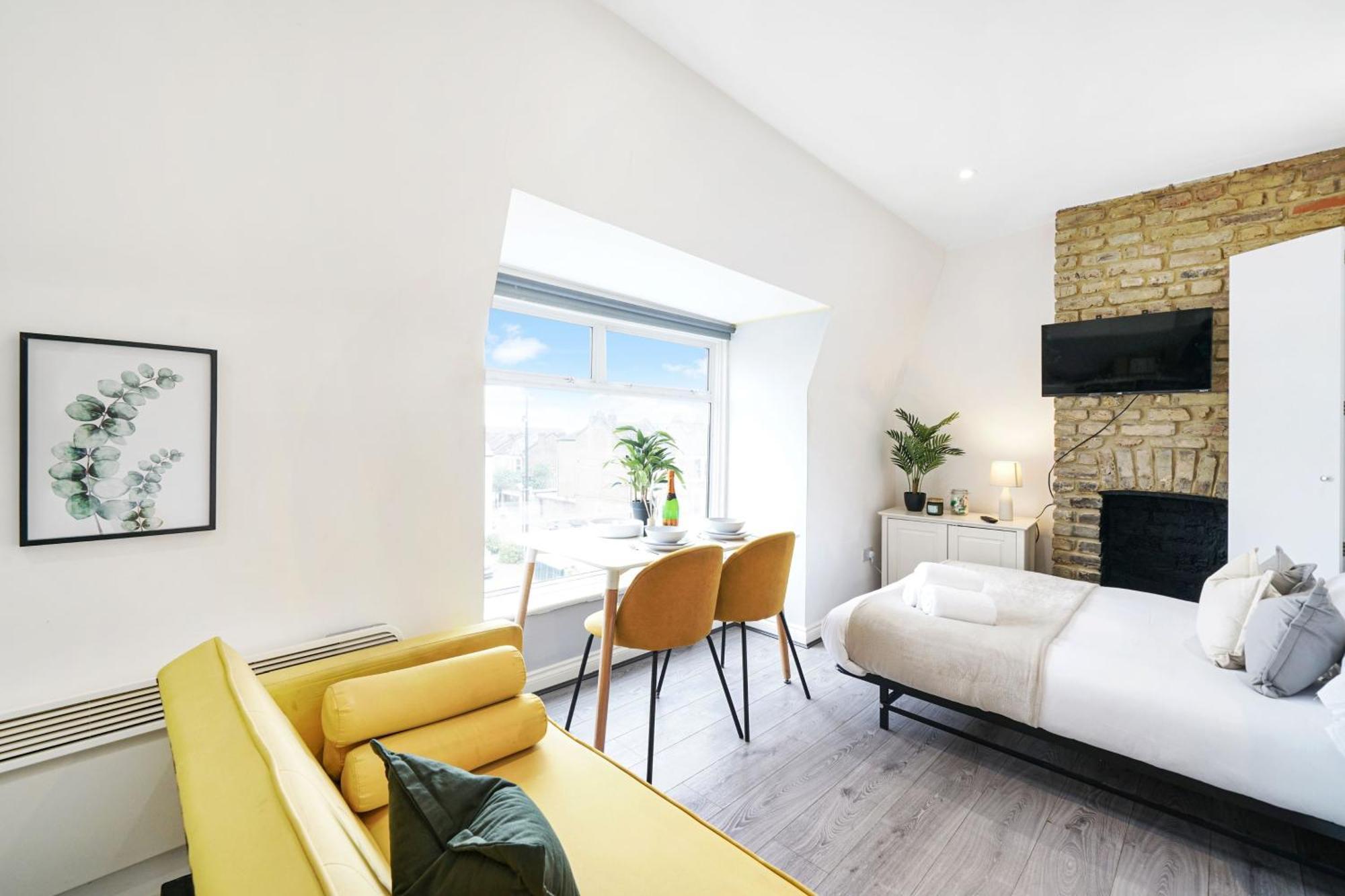 Studio Apartments London With Free Wifi Экстерьер фото